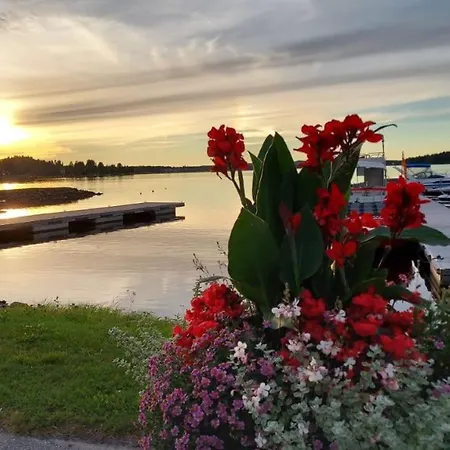 Saunallinen Lomakaksio Sotkamon Keskustassa Apartamento